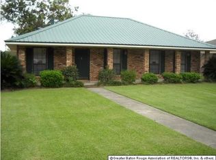 1516 S Sandra Ave, Gonzales, LA 70737