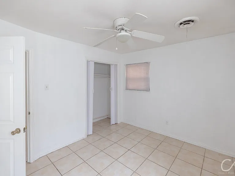 2902 Bennett Dr — Photo 28