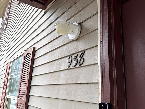 2nd image of 938 Norris St