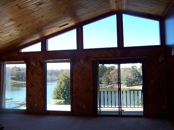 floor to ceiling glass