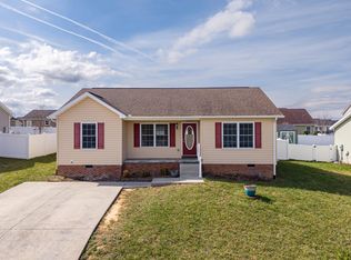 1445 Mandolin Ave, Grottoes, VA 24441