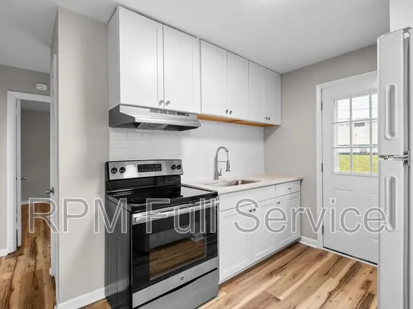 895 W Sharpe Ave Unit B, Nashville, TN 37206