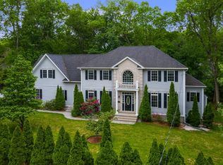 1183 Converse St, Longmeadow, MA 01106