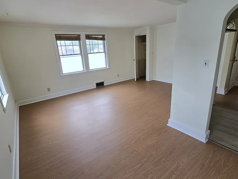 155 Glenwood Ave #2 — Photo 16