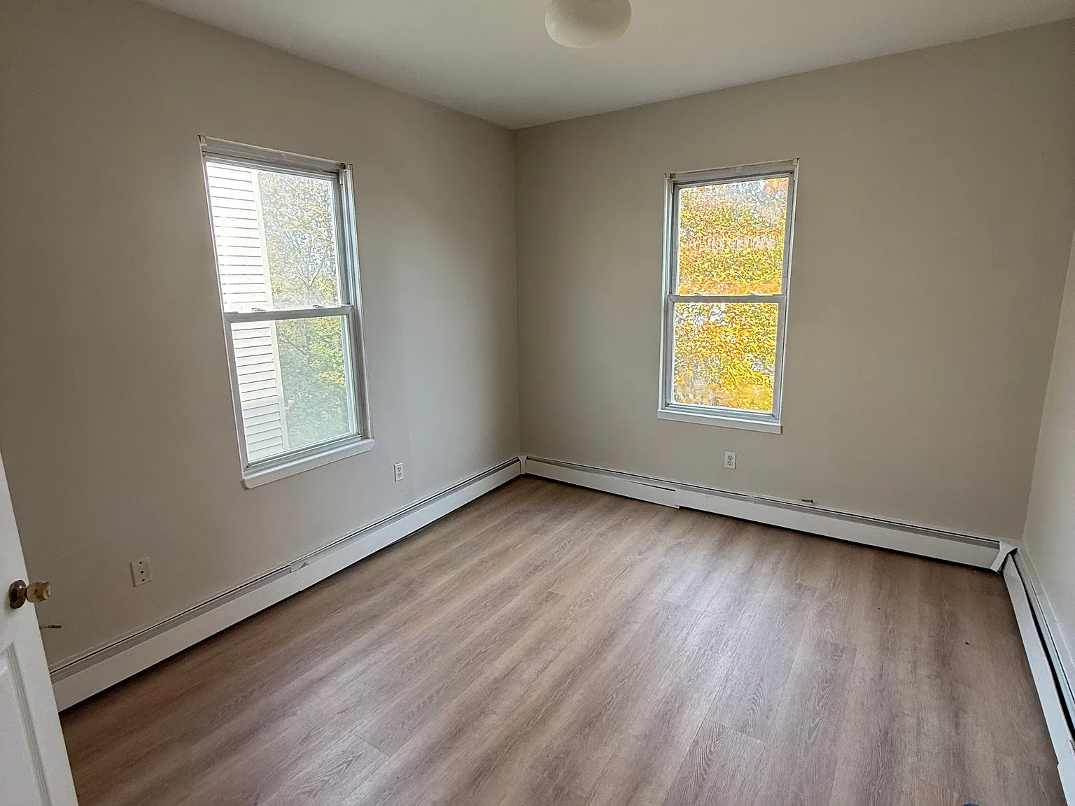 3 bed, $2,900 — Photo 4