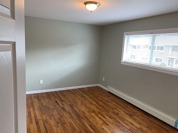 4th image of 1731 N Gardiner Dr APT 3A