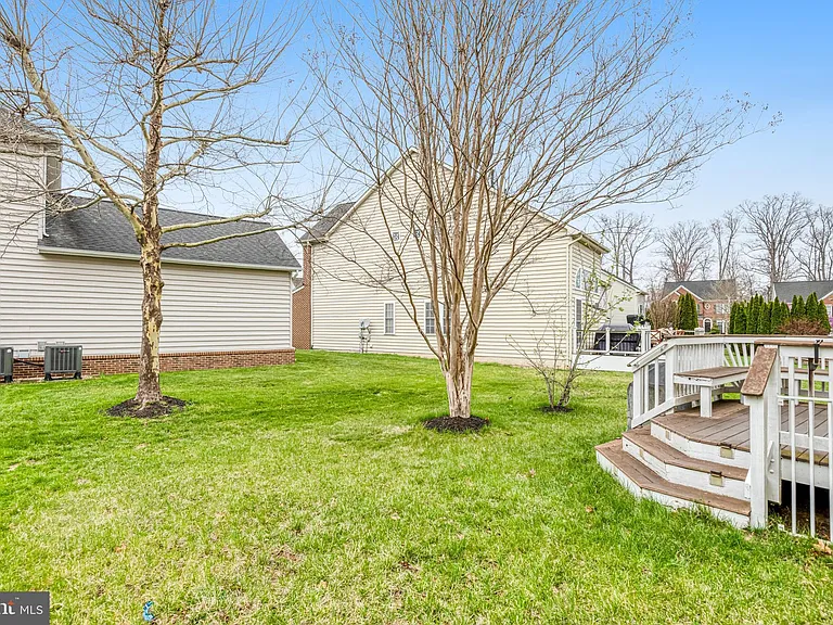 8416 Churchside Dr — Photo 25