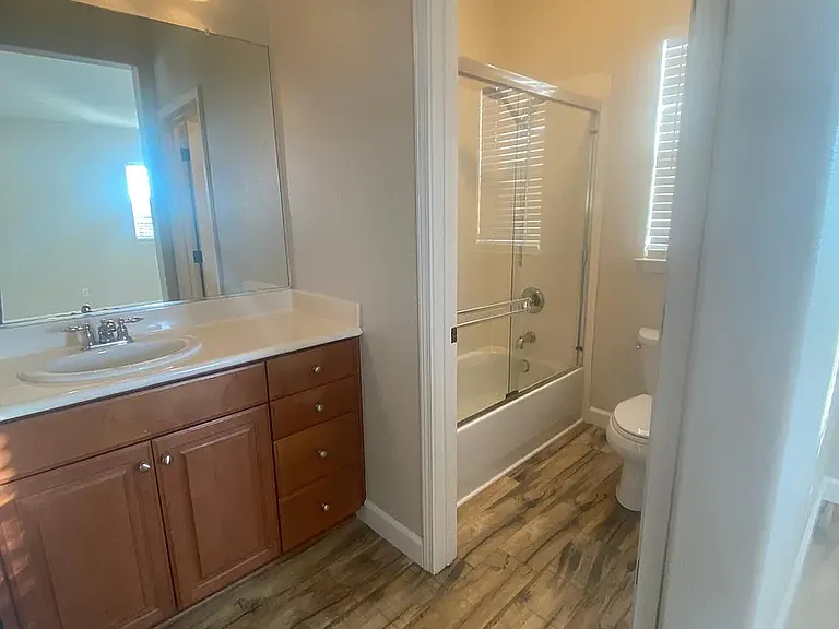 558 W Privado Way — Photo 11