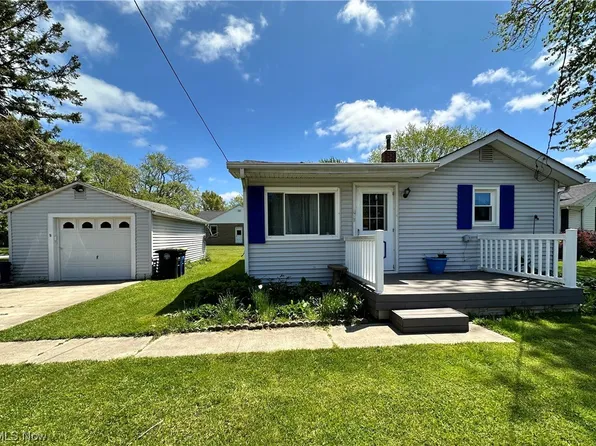 1541 Lyndon Ave, Ashtabula, OH 44004