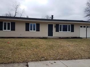 4328 Alverado Dr, Fort Wayne, IN 46816