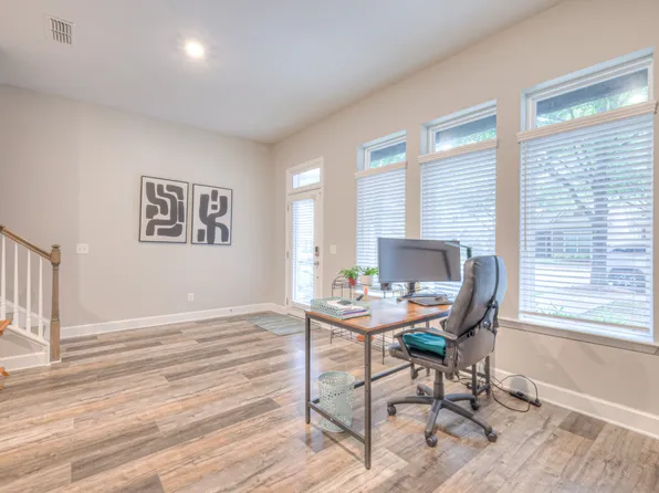 1023 Avery Park Dr, Smyrna, TN 37167