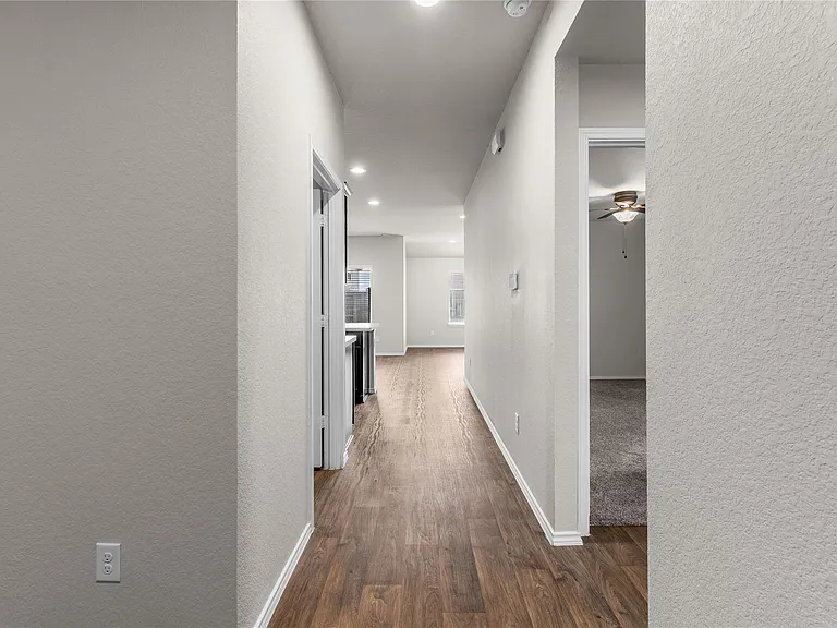 5214 Perkins Ridge Way — Photo 4