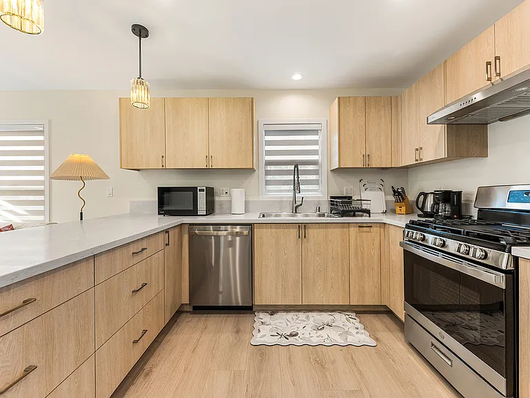 902B S Manley Dr — Photo 15