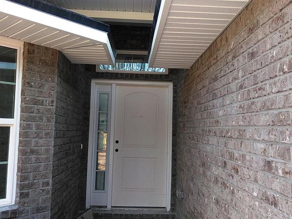2nd image of 77200 Lumber Creek Blvd