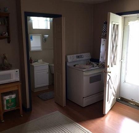 3rd image of 1113 Nash Ave