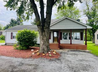 602 W State Road 8, Hebron, IN 46341