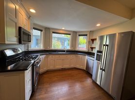 3636 Woodland Park Ave N