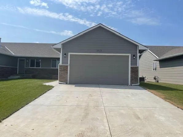 10528 E Kinkaid St, Wichita, KS 67207