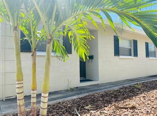 546 88th Ave N, Saint Petersburg, FL 33702