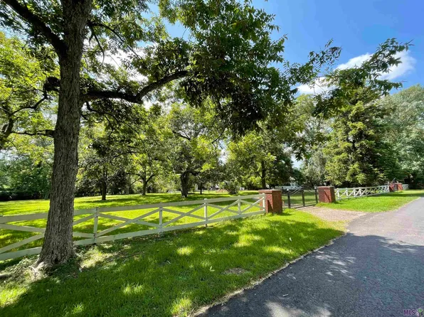 1721 Texas Ave, Baker, LA 70714