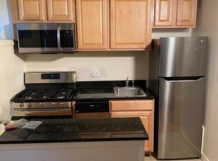 913 Pine St APT 101, Philadelphia, PA 19107