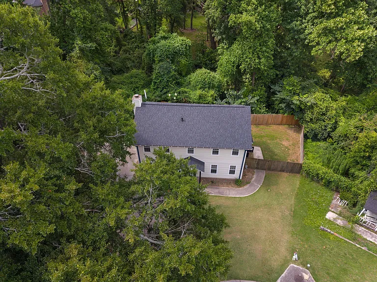 715 Cool Brook Ct — Photo 21