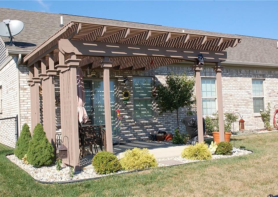 2nd image of 7633 E Silver Moon Way
