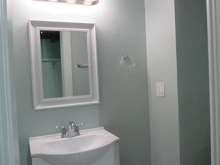 4283 Cocoanut Rd — Photo 14