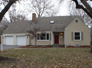5527 Roe Blvd, Roeland Park, KS 66205