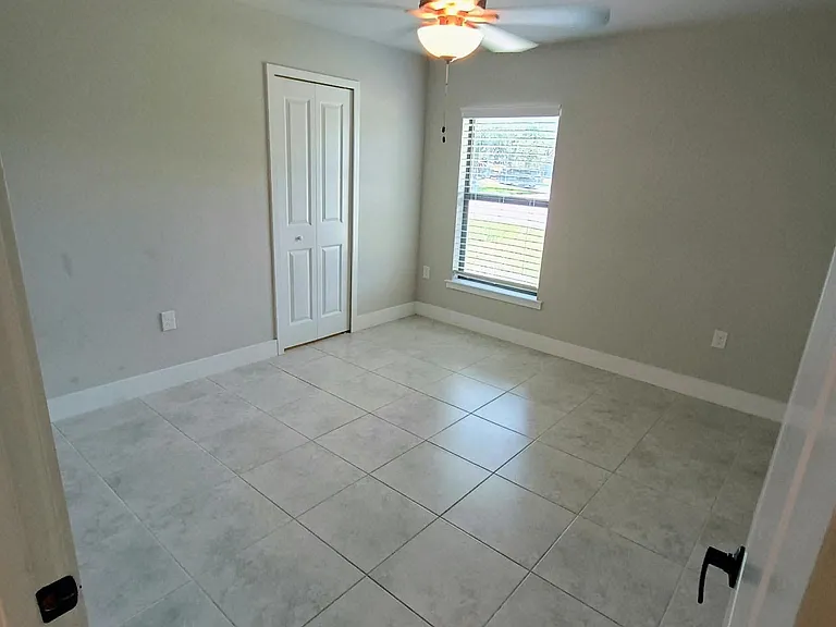 6311 Astoria Ave — Photo 16