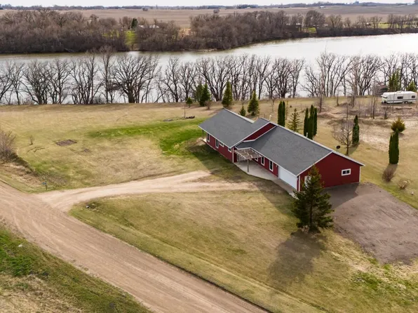 16673 110th Ave, Hoffman, MN 56339
