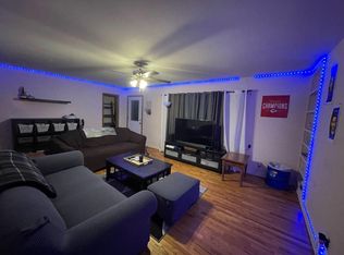 1302 W 19th Ter, Lawrence, KS 66046