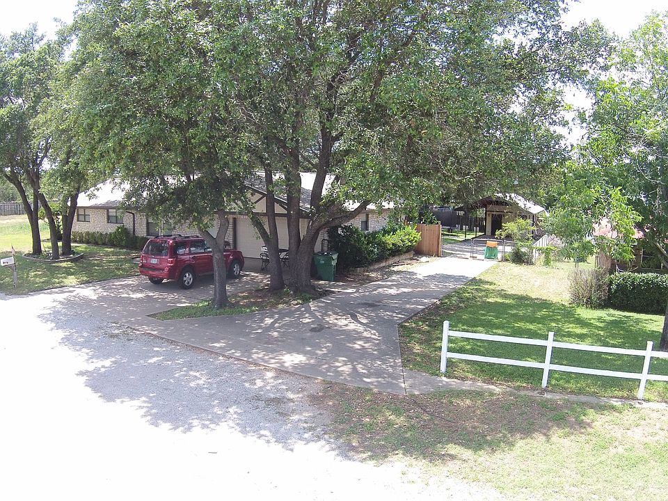 1st image of 103 Cottonwood Dr