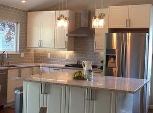 8980 S Coyote St, Highlands Ranch, CO 80126