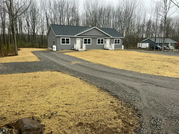 948 Ridge Road, Bowdoinham, ME 04008