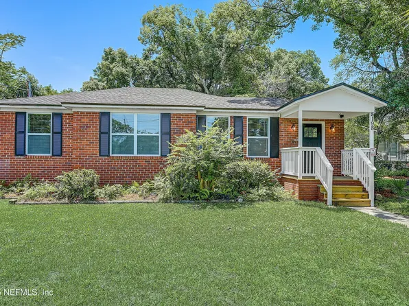 8198 PAUL JONES Drive, Jacksonville, FL 32208