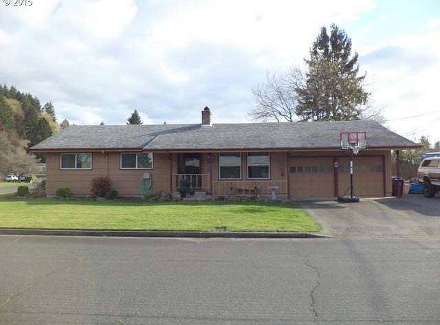 1st image of 18434 SE Ivon Ct