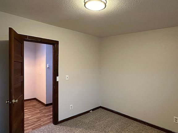 2nd image of 1709 NW Glisan St #2B-1Ba-1000Sqft