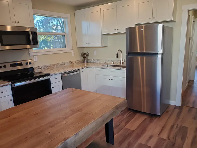 1077 Obrien Ct — Photo 17