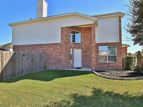 2nd image of 5918 Coyote Echo Dr