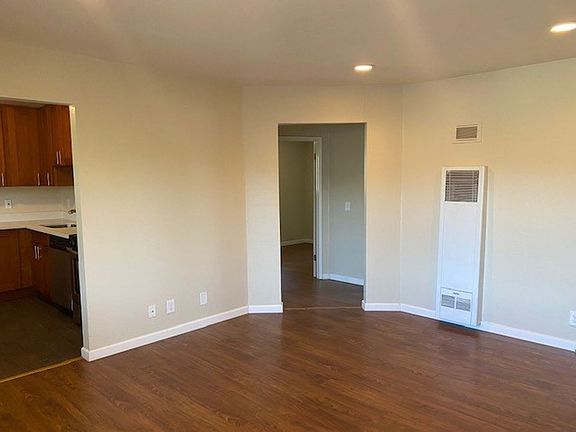 4th image of 416 Poplar Ave #2