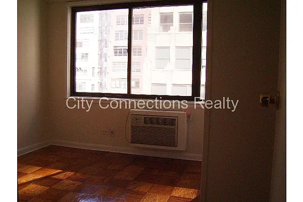 Rented by City Connections Realty | media 23