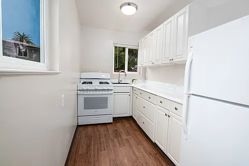 Marlboro Manor Apartments Photo 1