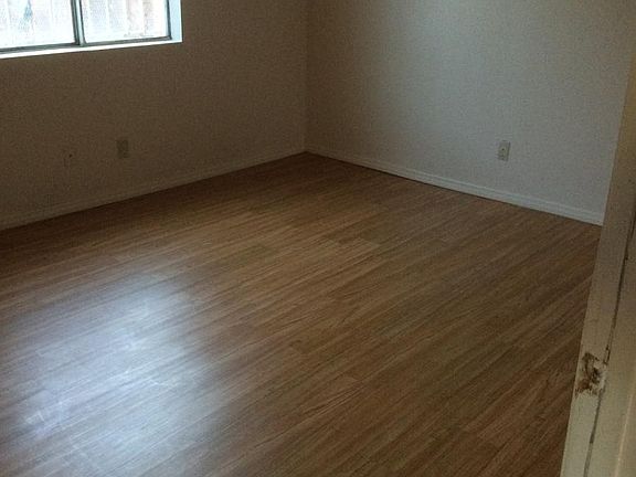 5th image of 7115 8th Ave