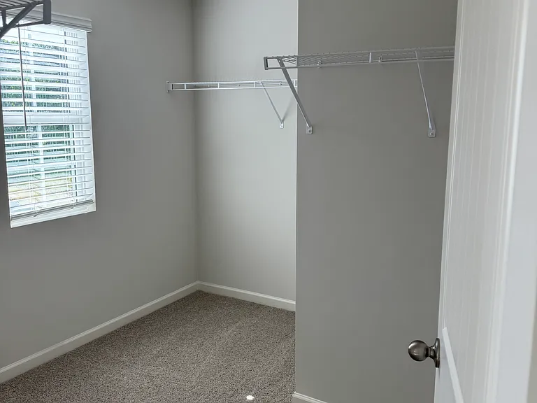 180 Rolling Meadow Trce — Photo 14