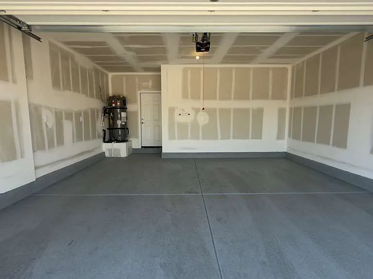 4717 Woodland Ave — Photo 38