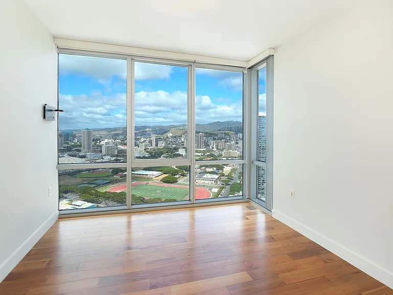 1189 Waimanu St #3506 — Photo 7
