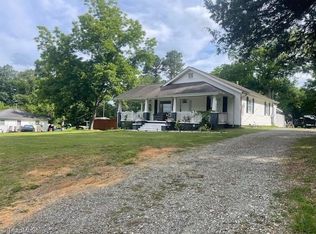 2037 Swepsonville Rd, Graham, NC 27253