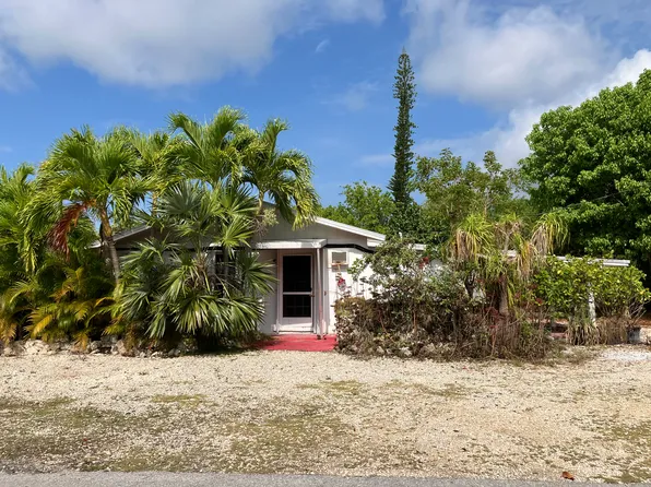 350 E Sandy Cir, Big Pine Key, FL 33043