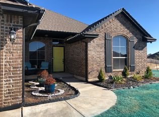 9508 Watercrest Ct, Oklahoma City, OK 73159